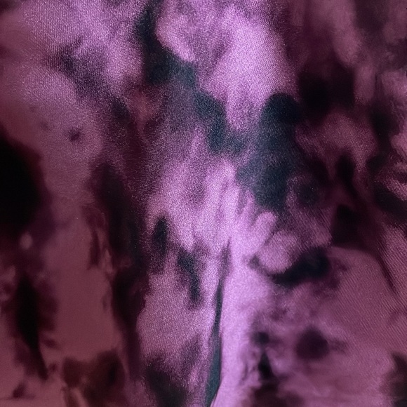 Out From Under size SP Purple & Black Silk Sleeveless Tie-Dye Cropped Blouse - Picture 3 of 7